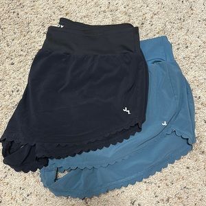(2) JoyLab Scalloped Shorts